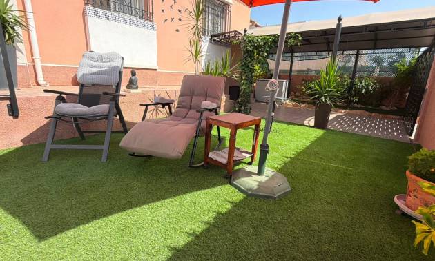 Sale - Villa - Los Montesinos - La Herrada