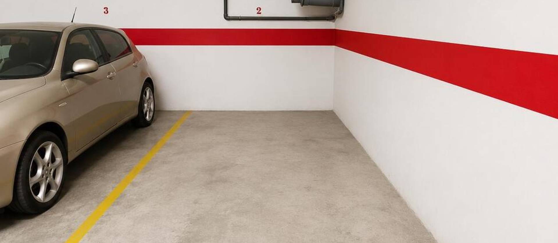 Revente - Apartment - Sucina