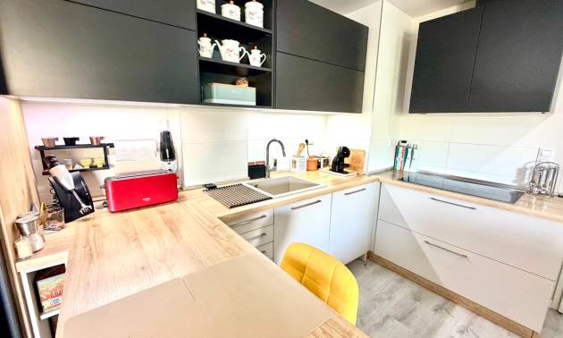 Bestaande woningen - Appartment - Orihuela Costa - La Zenia