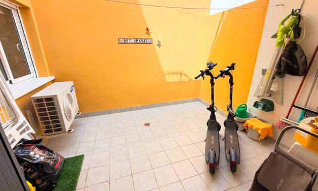 Bestaande woningen - Appartment - Torrevieja - Aguas Nuevas