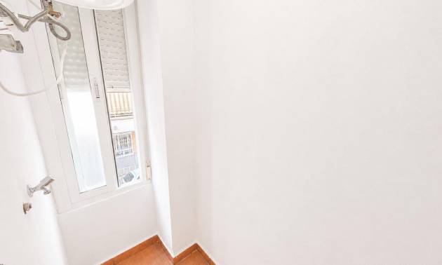 Revente - Apartment - Torrevieja - Estacion de autobuses
