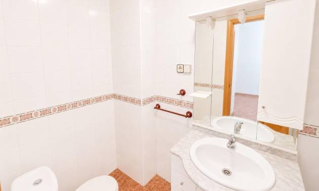 Revente - Apartment - Torrevieja - Estacion de autobuses