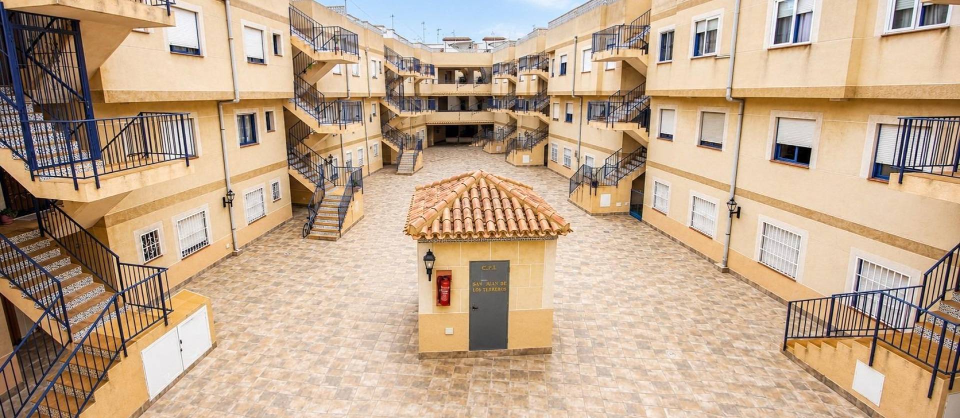Revente - Apartment - Torrevieja - Estacion de autobuses