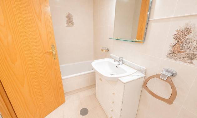Revente - Apartment - Torrevieja - Acequion