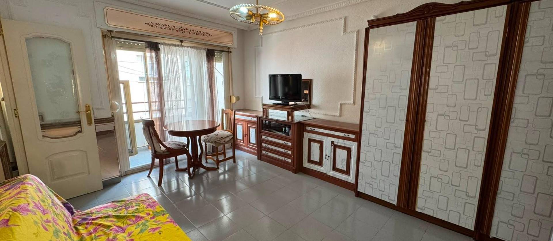Sale - Apartment - Torrevieja - Centro