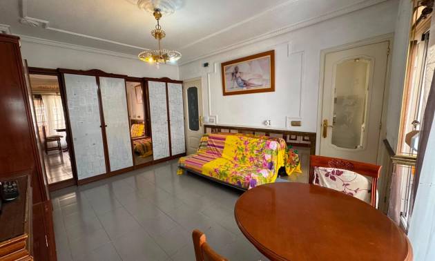 Sale - Apartment - Torrevieja - Centro