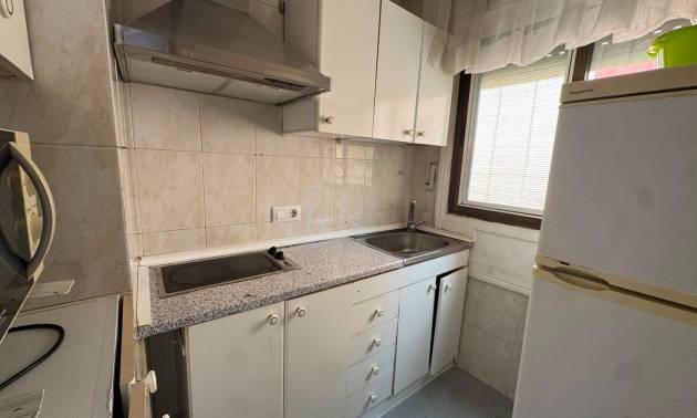 Sale - Apartment - Torrevieja - Centro