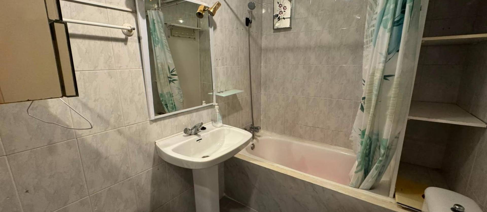 Sale - Apartment - Torrevieja - Centro