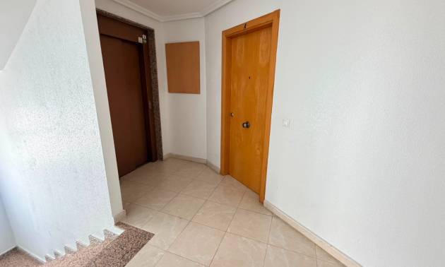 Revente - Apartment - Los Montesinos