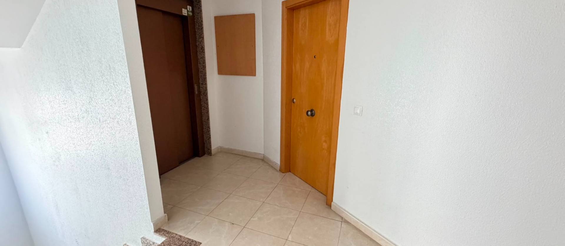 Revente - Apartment - Los Montesinos