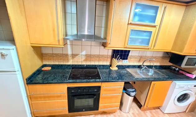 Revente - Apartment - Los Montesinos