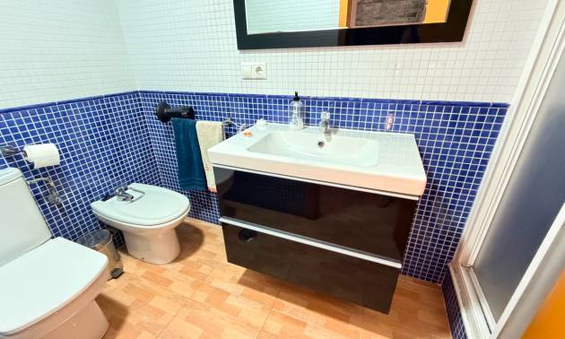 Revente - Apartment - Los Montesinos