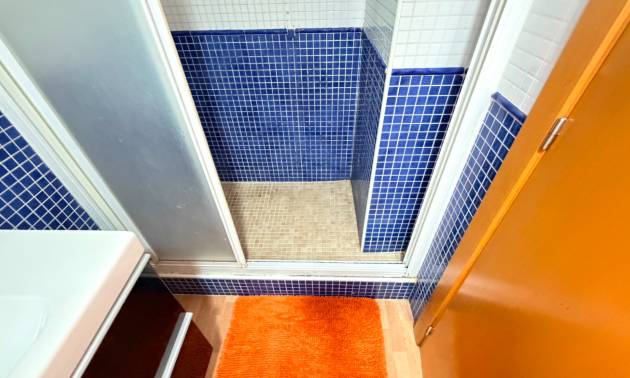 Revente - Apartment - Los Montesinos