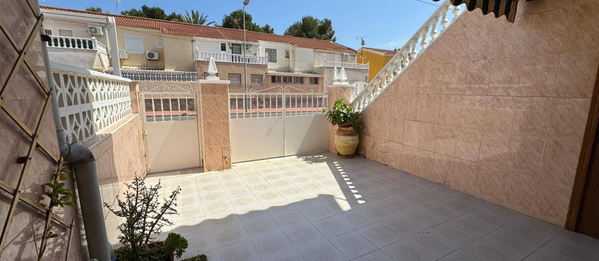 Revente - Bungalow - Torrevieja - Playa de los Naufragos