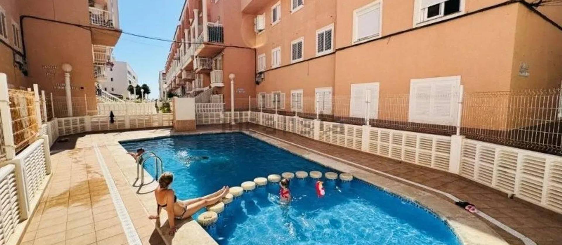 Bestaande woningen - Appartment - Torrevieja - La Mata pueblo