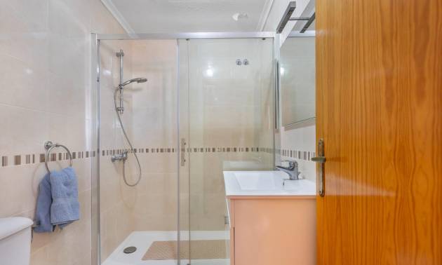 Bestaande woningen - Appartment - Torrevieja - La Mata pueblo