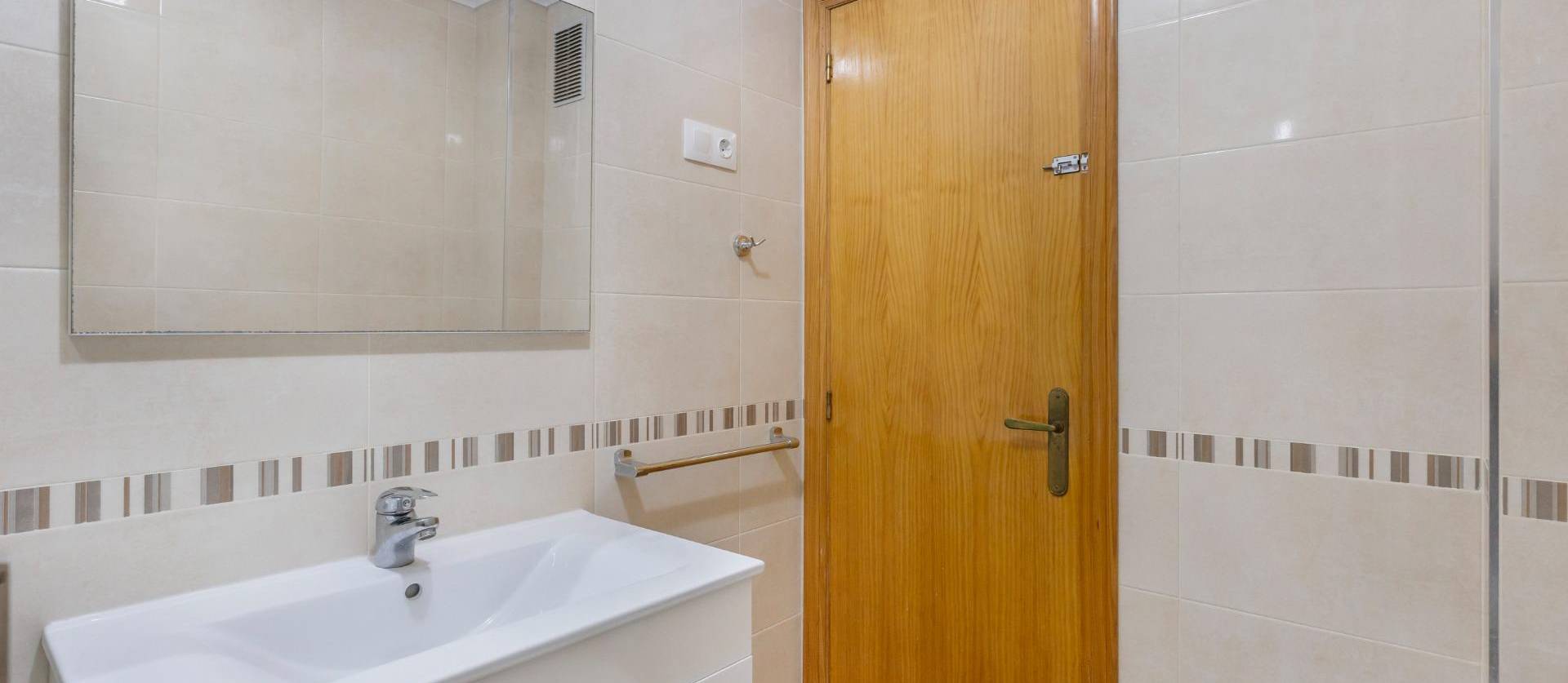 Bestaande woningen - Appartment - Torrevieja - La Mata pueblo