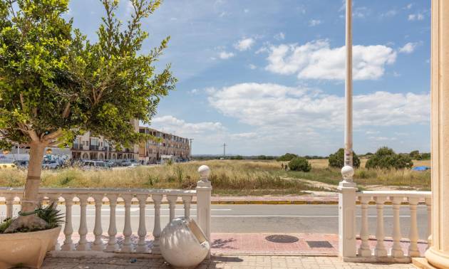 Bestaande woningen - Appartment - Torrevieja - La Mata pueblo
