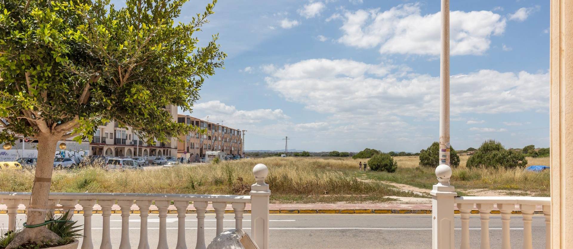 Bestaande woningen - Appartment - Torrevieja - La Mata pueblo