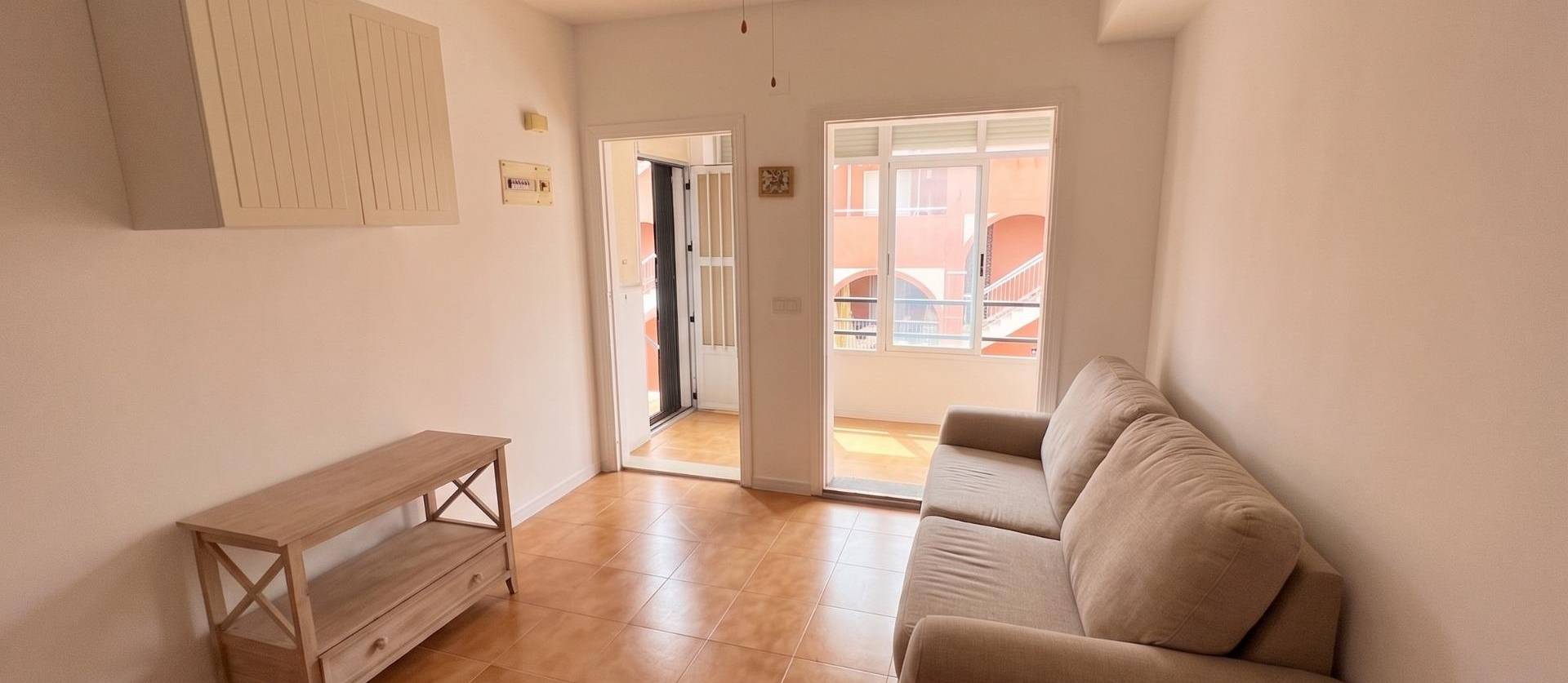 Sale - Apartment - Torrevieja - La Mata pueblo