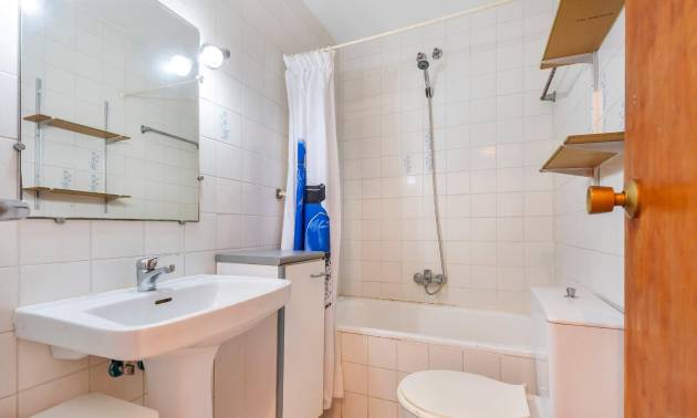Sale - Apartment - Guardamar del Segura - CENTRO