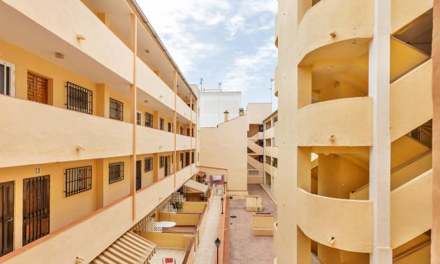 Sale - Apartment - Guardamar del Segura - CENTRO
