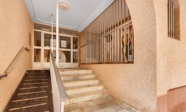 Sale - Apartment - Guardamar del Segura - CENTRO