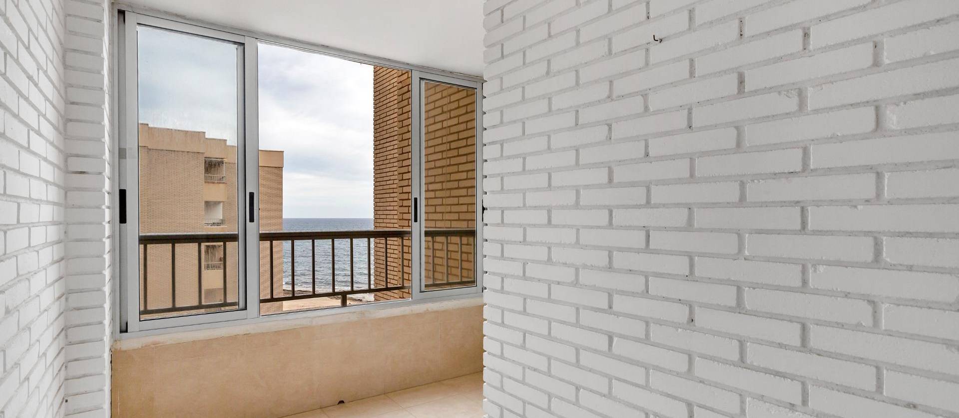 Sale - Apartment - Torrevieja - Playa de los locos