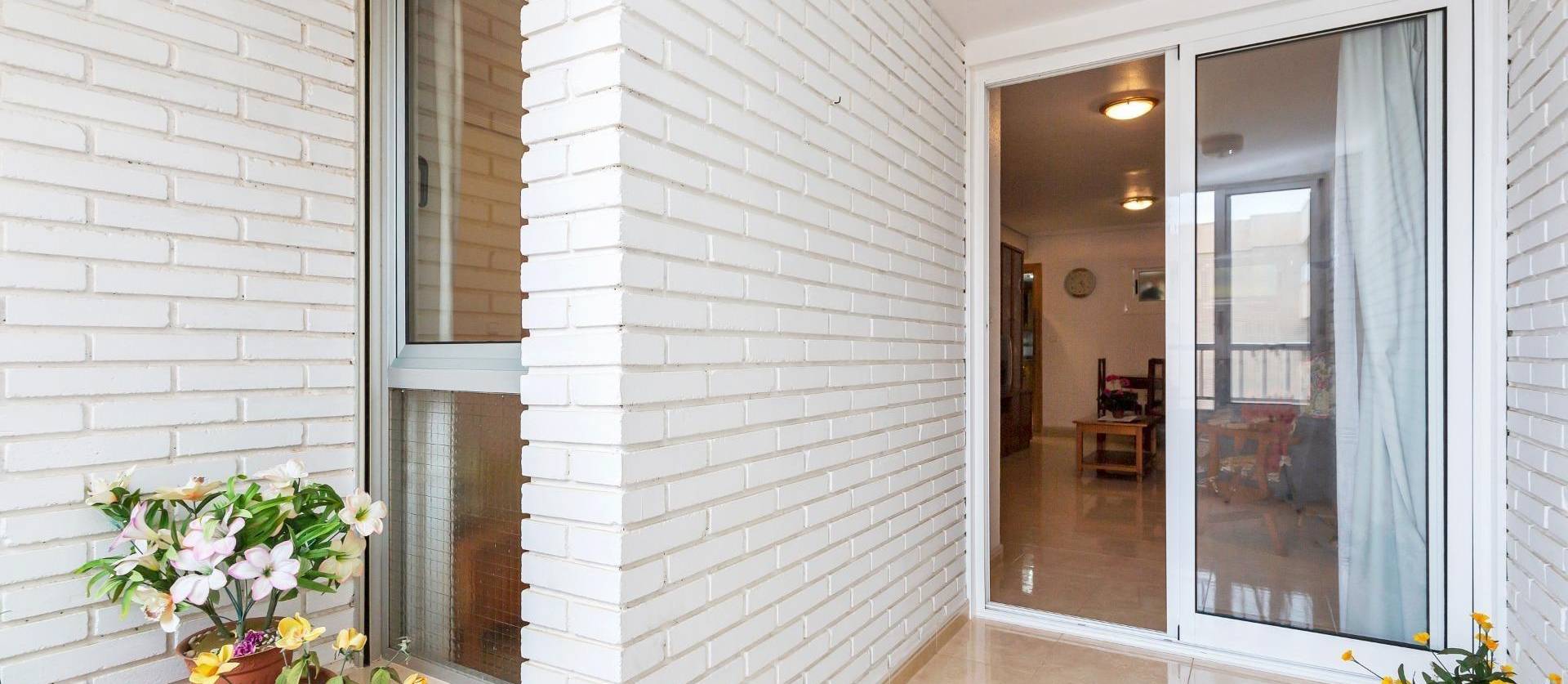 Sale - Apartment - Torrevieja - Playa de los locos