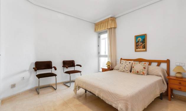 Sale - Apartment - Torrevieja - Playa de los locos