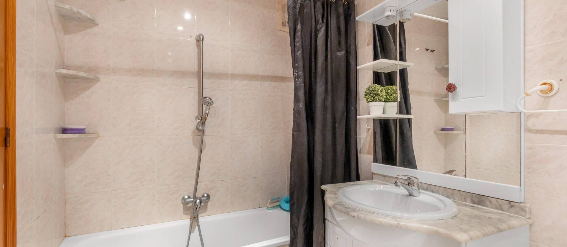 Revente - Apartment - Torrevieja - Playa del cura