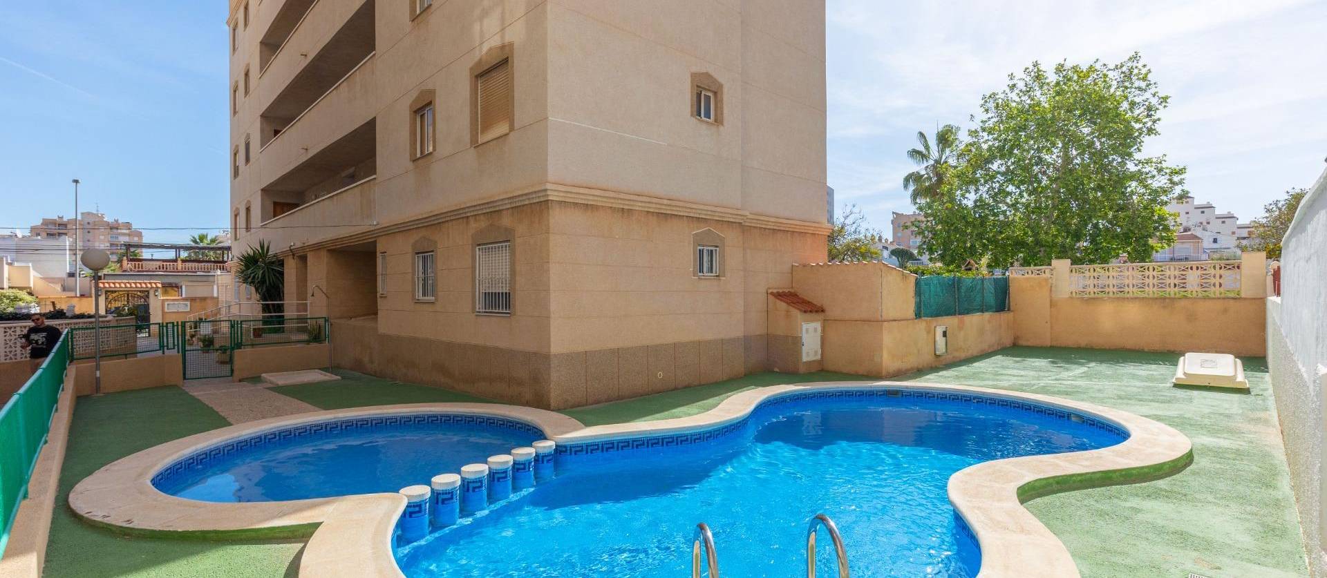 Revente - Apartment - Torrevieja - Nueva Torrevieja