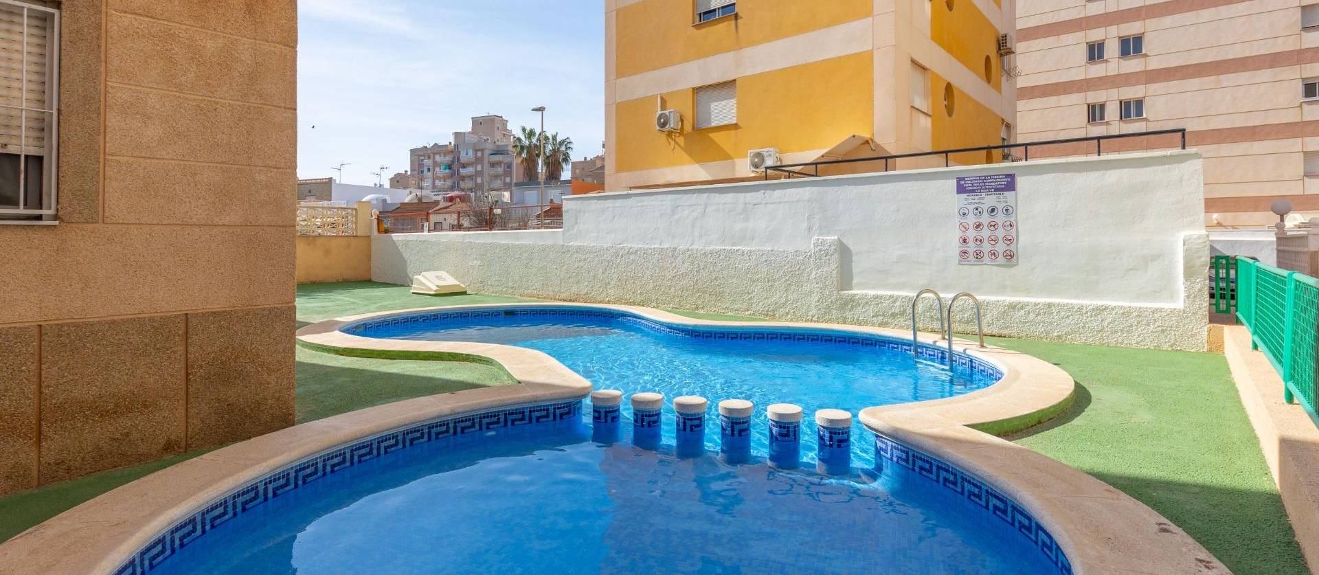 Revente - Apartment - Torrevieja - Nueva Torrevieja