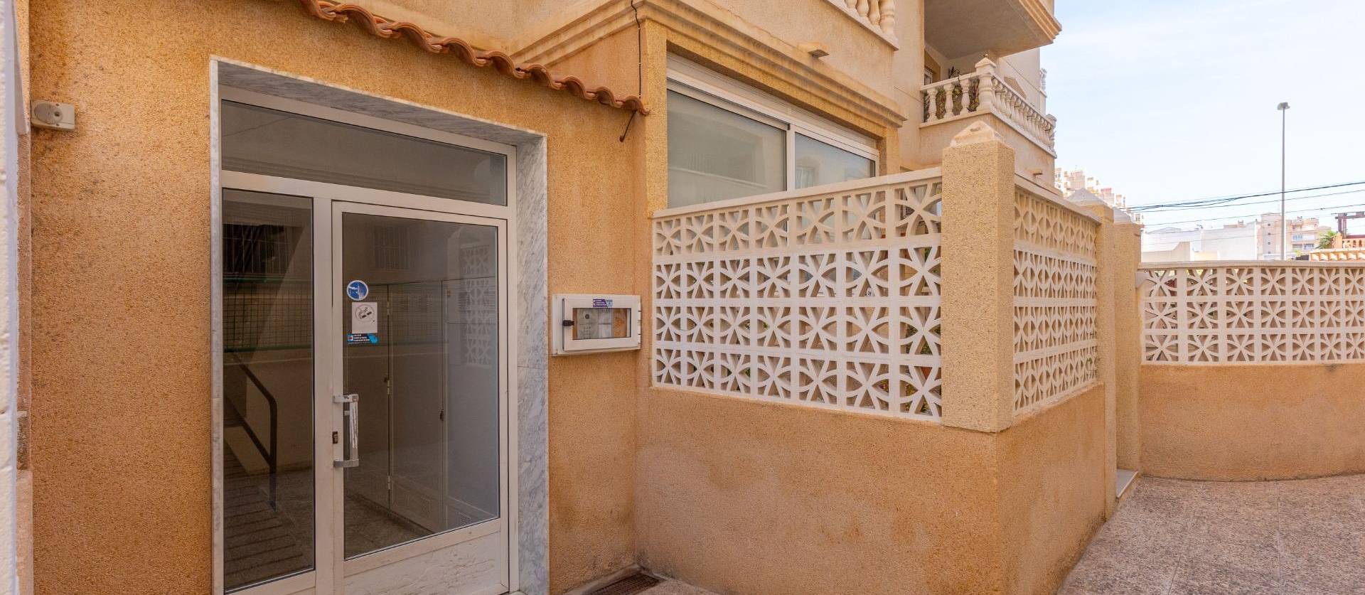 Revente - Apartment - Torrevieja - Nueva Torrevieja
