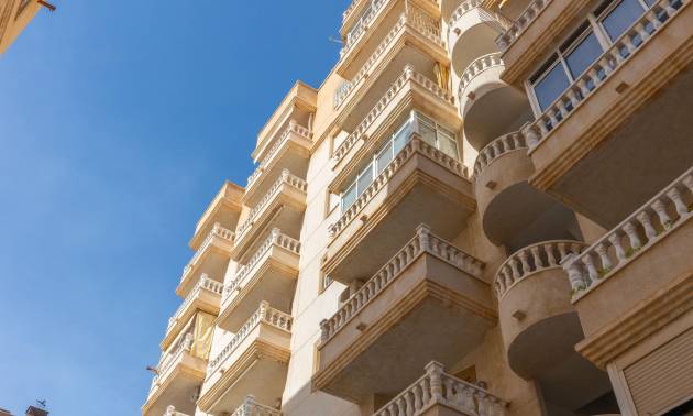 Revente - Apartment - Torrevieja - Nueva Torrevieja