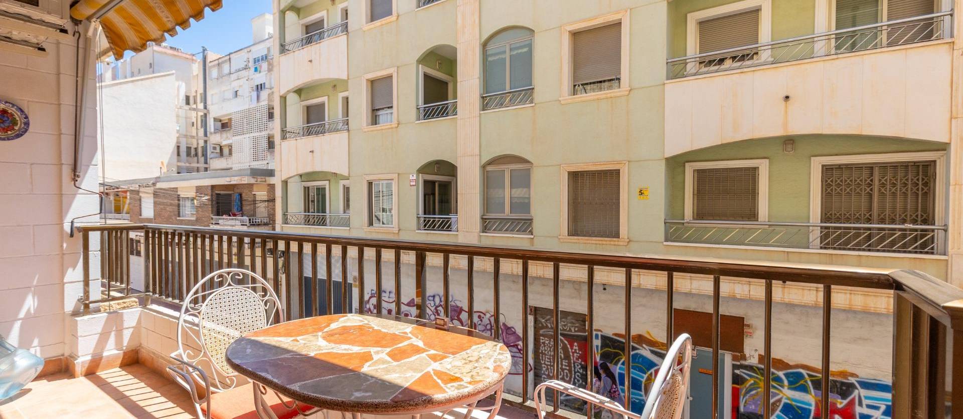 Revente - Apartment - Torrevieja - Paseo maritimo