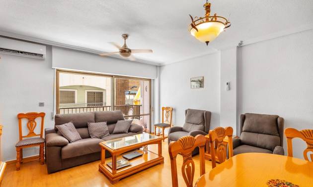 Revente - Apartment - Torrevieja - Paseo maritimo