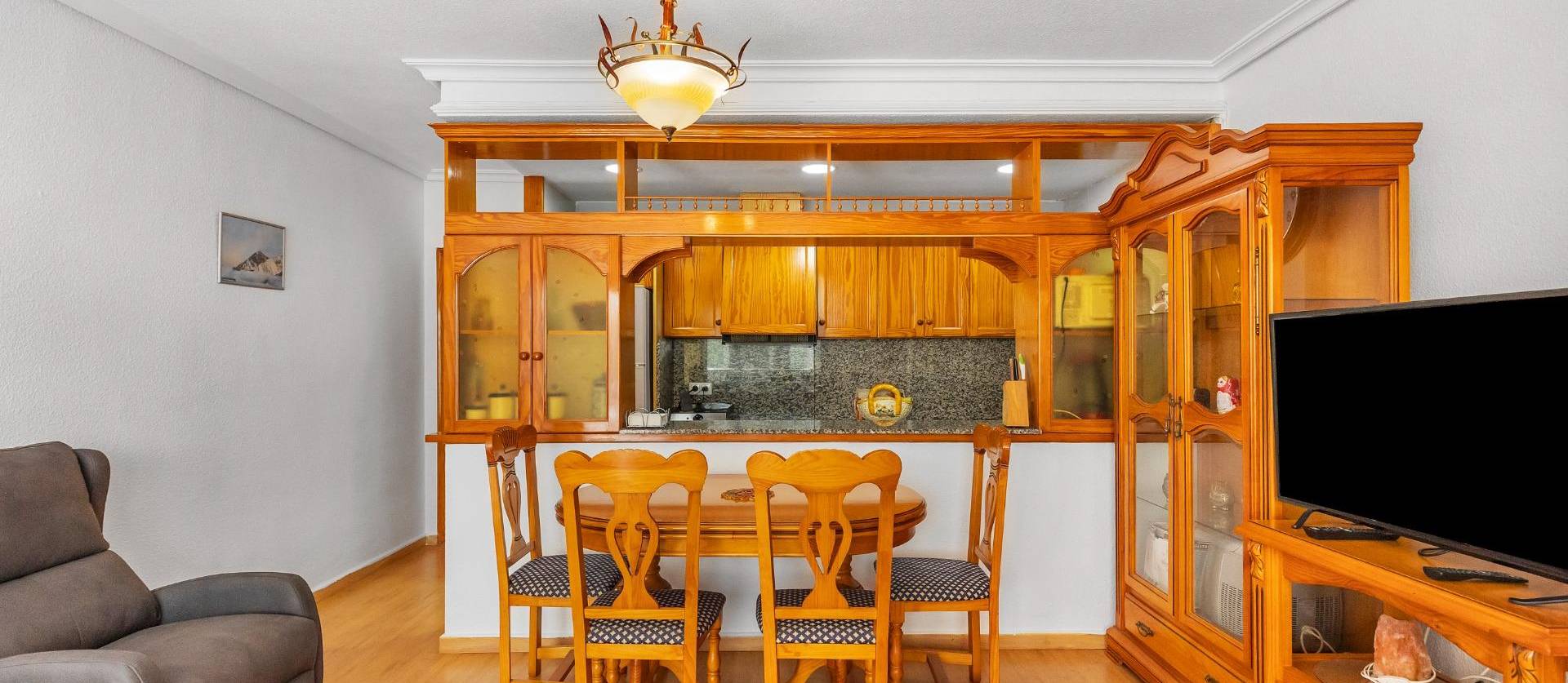 Revente - Apartment - Torrevieja - Paseo maritimo