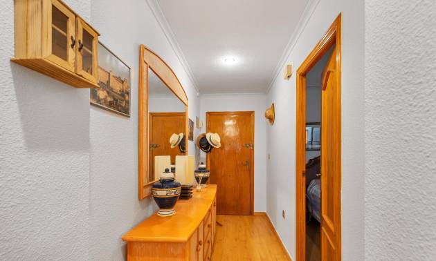 Revente - Apartment - Torrevieja - Paseo maritimo