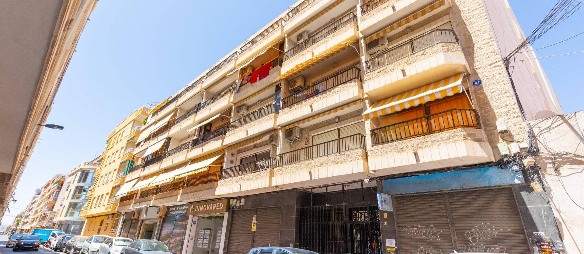 Revente - Apartment - Torrevieja - Paseo maritimo