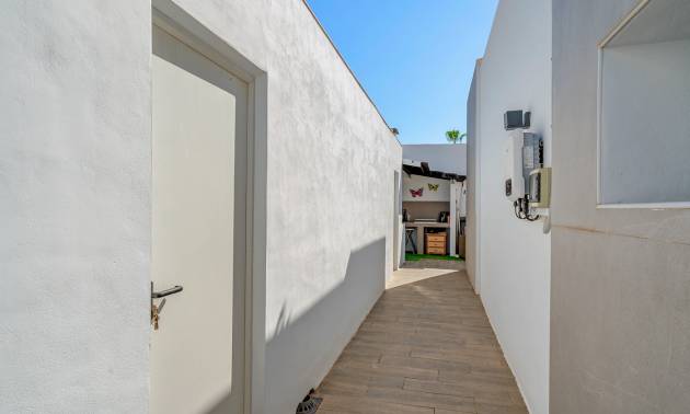 Revente - Villa - Fortuna - Urbanizacion las kalendas