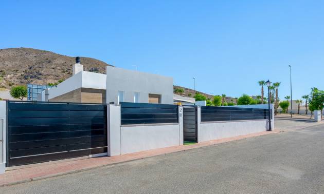 Revente - Villa - Fortuna - Urbanizacion las kalendas