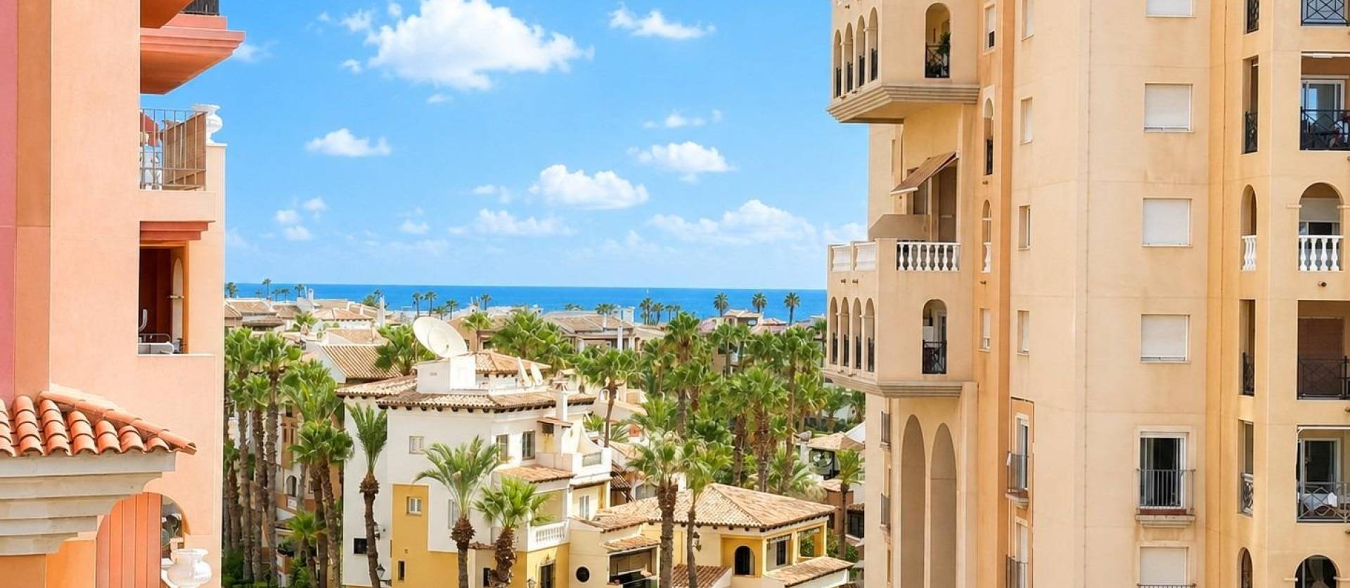 Revente - Apartment - Torrevieja - Playa de los locos