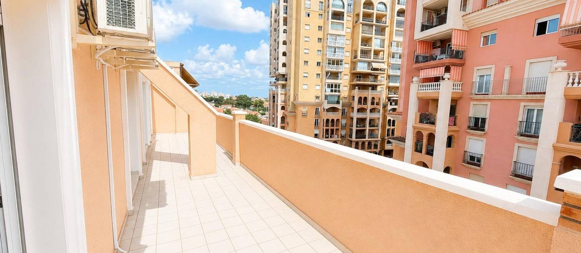 Revente - Apartment - Torrevieja - Playa de los locos