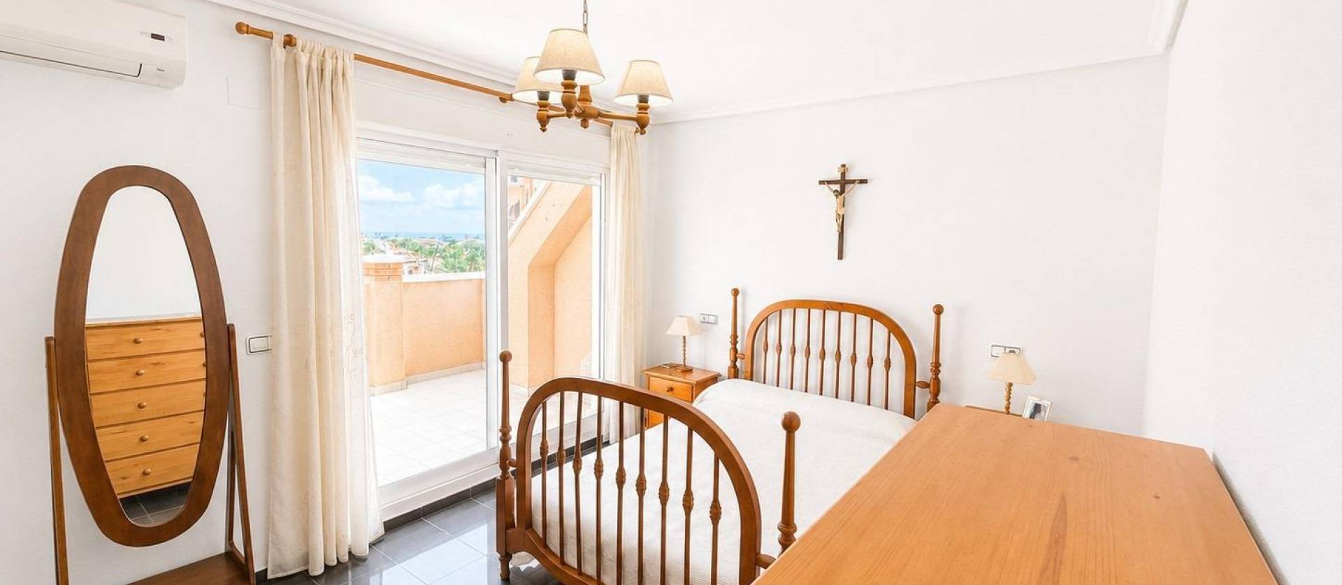 Revente - Apartment - Torrevieja - Playa de los locos