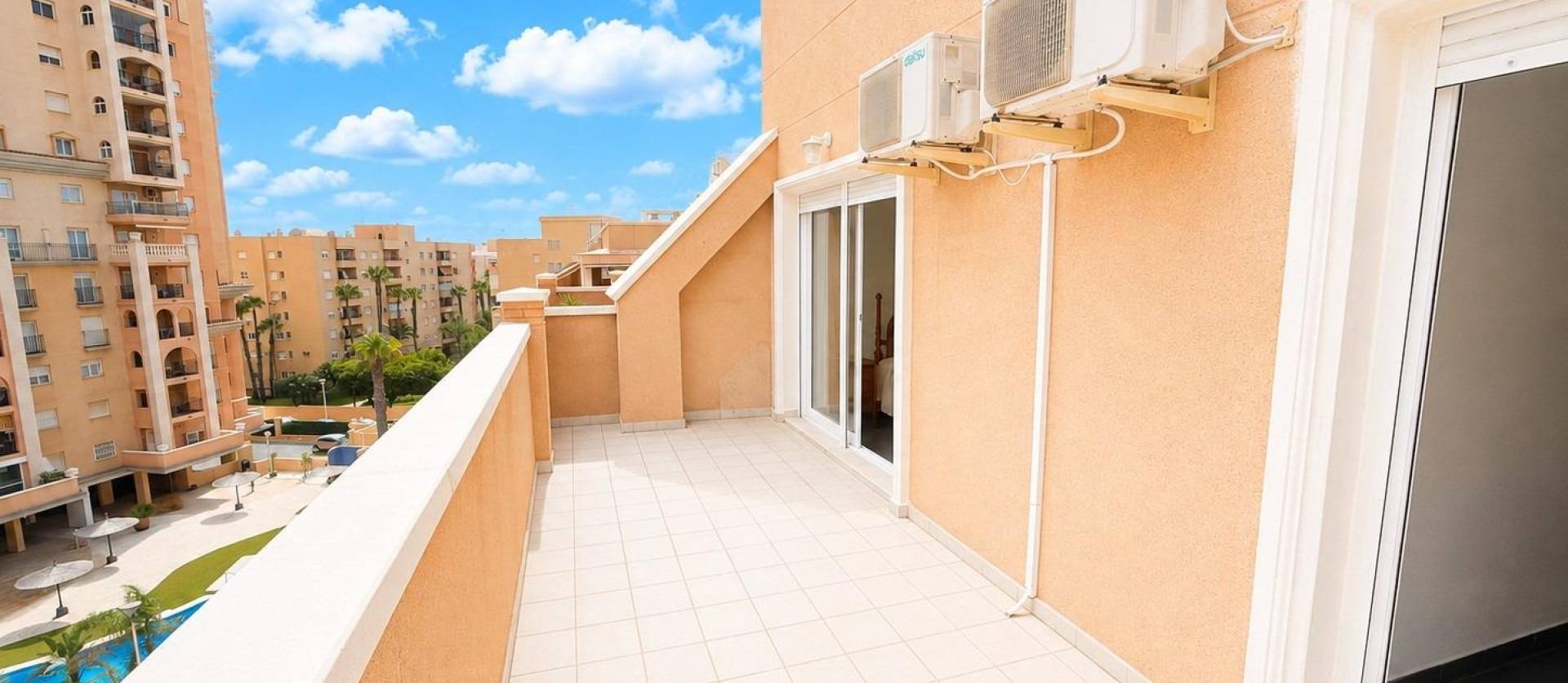Revente - Apartment - Torrevieja - Playa de los locos