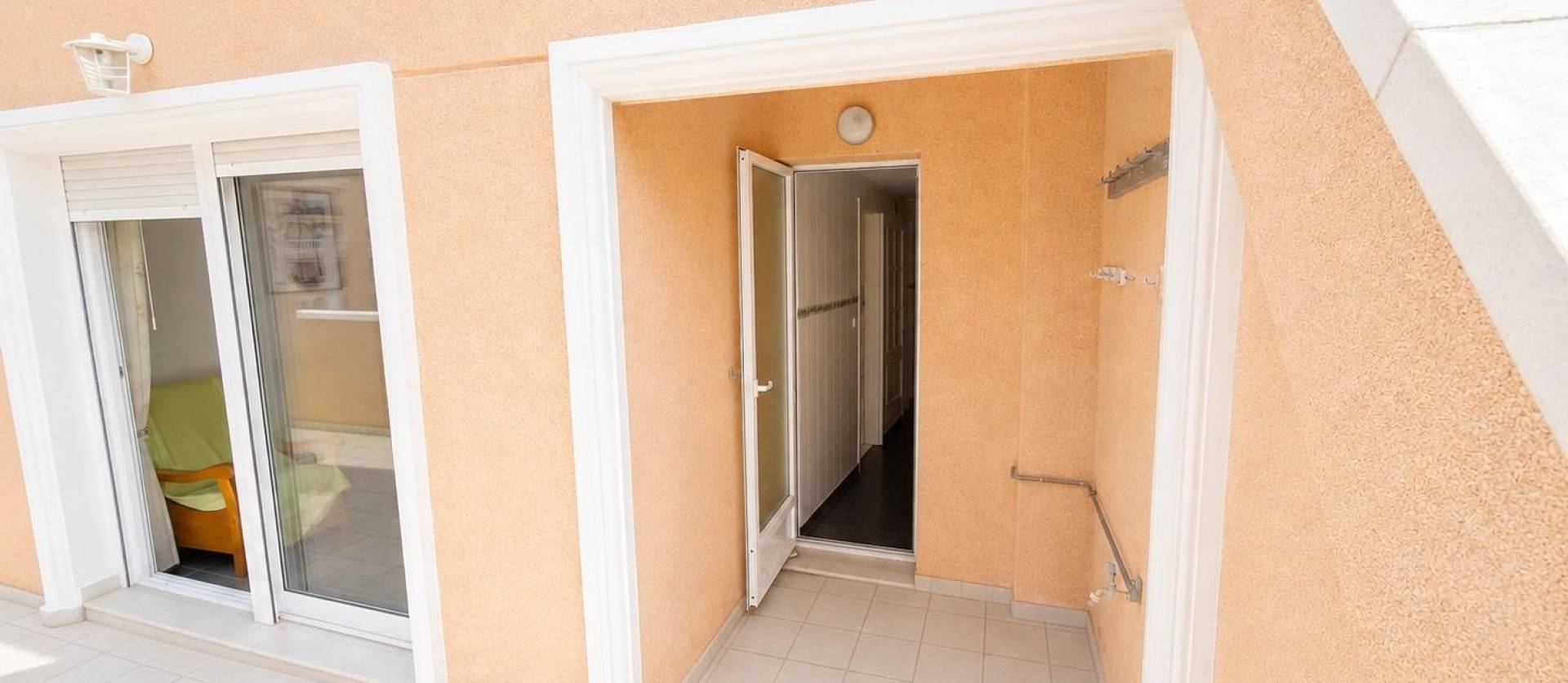 Revente - Apartment - Torrevieja - Playa de los locos