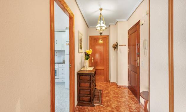 Revente - Apartment - Torrevieja - Playa del cura