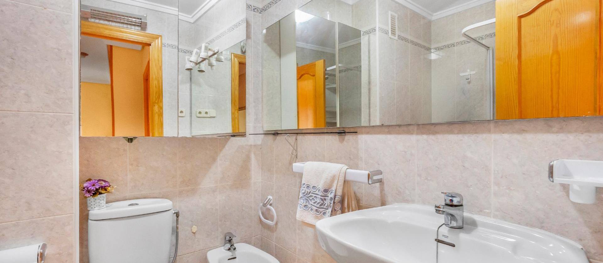 Revente - Apartment - Torrevieja - Playa del cura