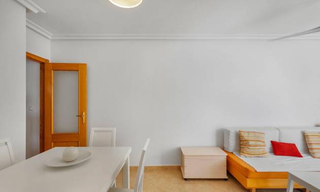 Revente - Apartment - Torrevieja - Nueva Torrevieja